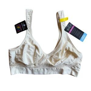 Bali Nude Ivory Cool Comfort Flex Fit Bra Size M Wide Straps NWT
